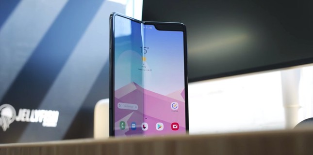 Bị lùi ngày ra mắt, chuyện gì xảy ra với 'siêu phẩm' Samsung gập đôi? ảnh 9