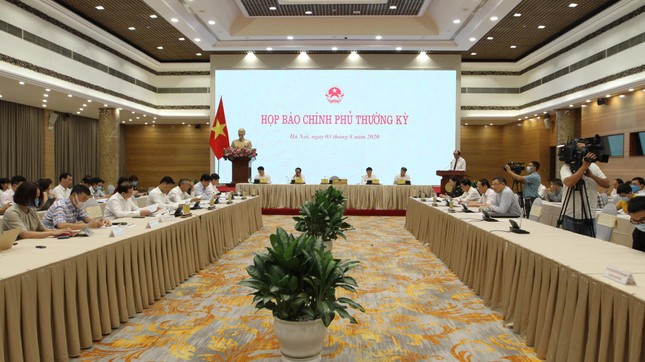 Dồn lực xử lý ổ dịch, bảo đảm an toàn kỳ thi tốt nghiệp THPT ảnh 2