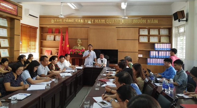 Hải Phòng họp khẩn, xử lý vụ giáo viên đánh liên tiếp vào đầu học sinh ảnh 1