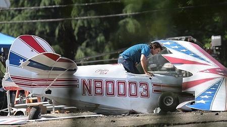 Tại nạn máy bay kinh hoàng trên phim trường của Tom Cruise ảnh 1