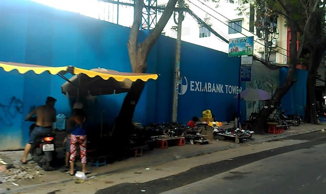 TPHCM: Tái chiếm vỉa hè vì mưu sinh ảnh 3