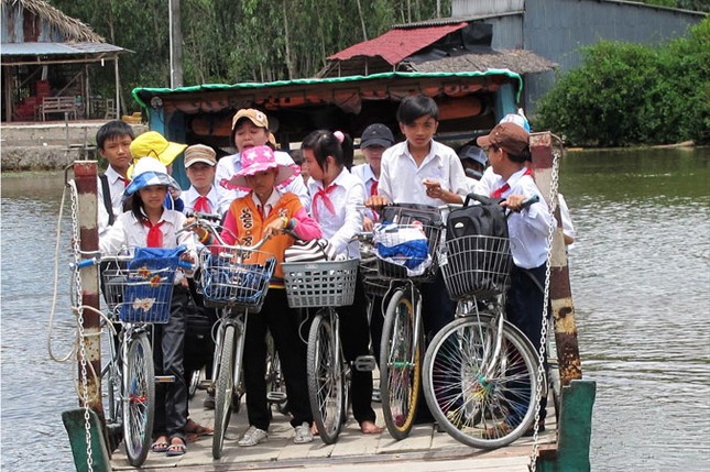 Thân phận giáo viên hợp đồng ảnh 1