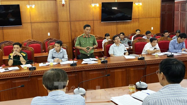 Trưởng phòng đánh tráo thân phận, Phó phòng bị 'tố' chưa tốt nghiệp THPT ảnh 2
