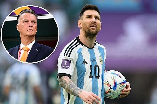 HLV đội tuyển Hà Lan nhận xét bất ngờ về Messi ảnh 1