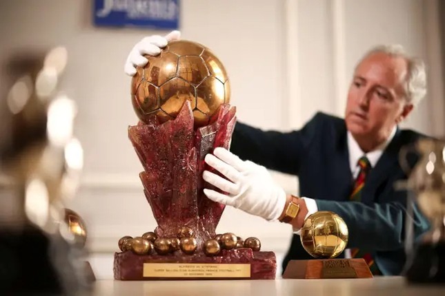 Người hâm mộ đòi trao 'Siêu Quả bóng vàng' cho Messi ảnh 1