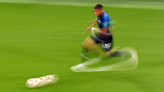 Pháp vượt qua Bỉ, vào chung kết World Cup sau 12 năm chờ đợi ảnh 35