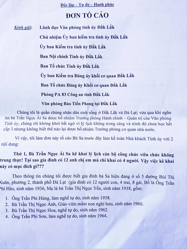 Nữ trưởng phòng thăng tiến bằng tên chị gái: Ai đề bạt, nâng đỡ? ảnh 1