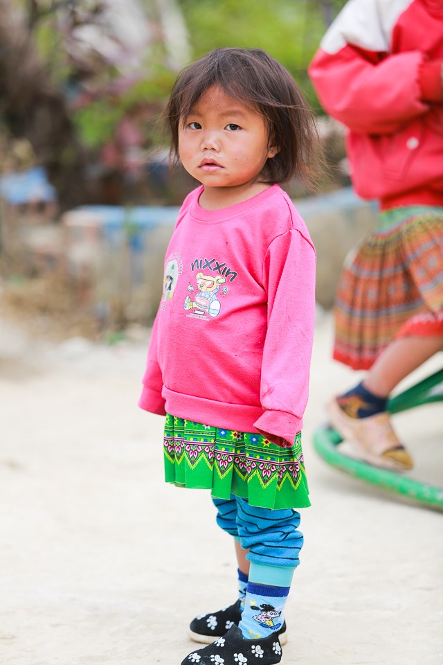 Đoàn thanh niên công an tỉnh Sơn La mang áo ấm tặng trẻ vùng cao ảnh 9