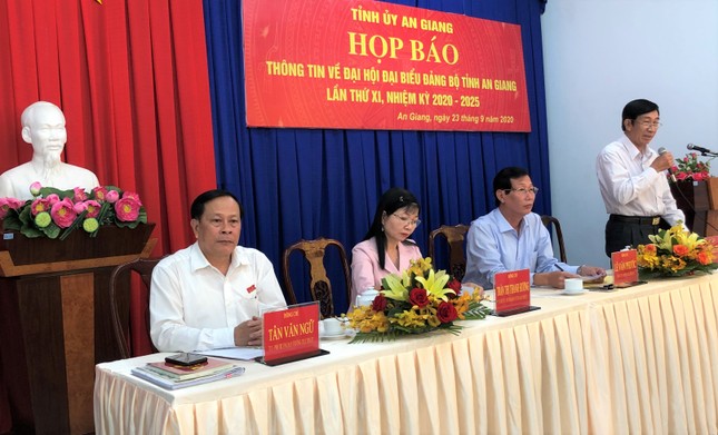 An Giang: Nhiều công trình ý nghĩa chào mừng Đại hội đại biểu Đảng bộ tỉnh lần thứ XI ảnh 1