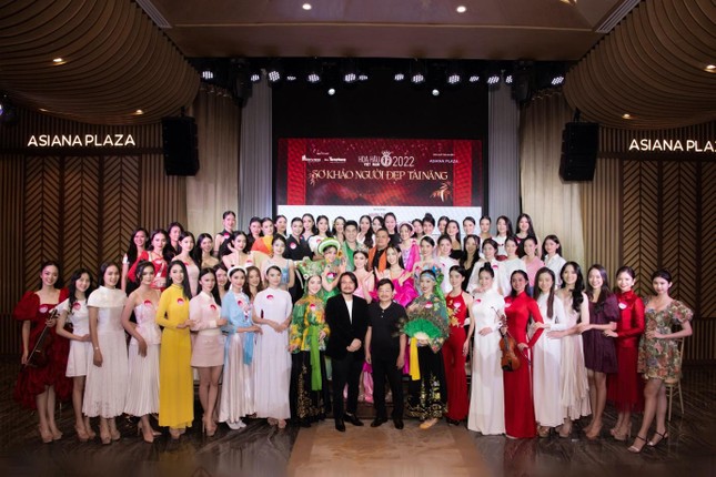 Những tiết mục năng khiếu tại vòng Sơ khảo Người đẹp tài năng Hoa hậu Việt Nam 2022 ảnh 9