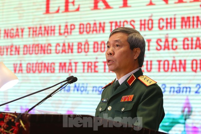 Tuyên dương Gương mặt trẻ tiêu biểu toàn quân năm 2020 ảnh 1