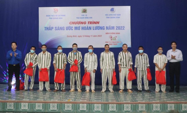 Thắp sáng ước mơ hoàn lương ảnh 1