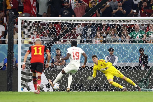 15 điều lần đầu tiên xảy ra ở World Cup - Ảnh 6.