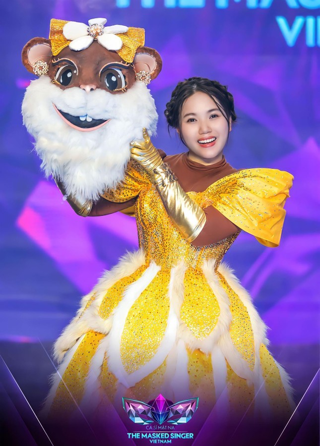 The Masked Singer Vietnam: Tí Nâu lộ diện là Thùy Chi, Thiên Nga Đen không phải là Thu Minh ảnh 6