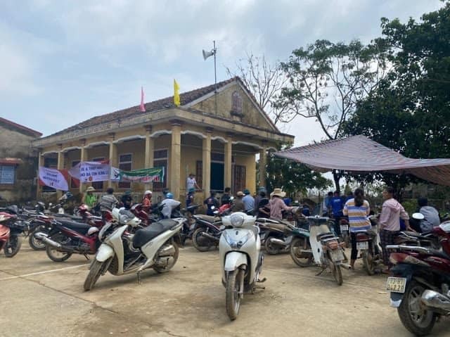 Ấm áp tình đồng bào: Hơn 1.000 xe máy ở Quảng Bình được sửa chữa miễn phí ảnh 1