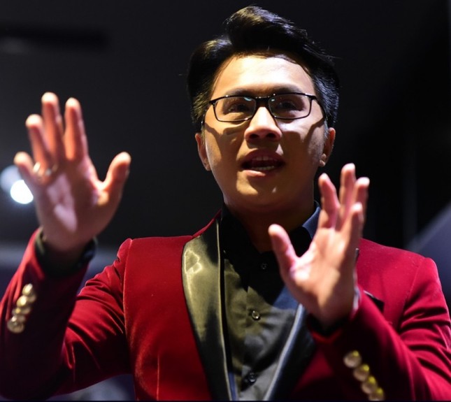 Nhận nhiều 'gạch đá' về 'The TV Face', MC Tấn Tài nói gì? ảnh 3