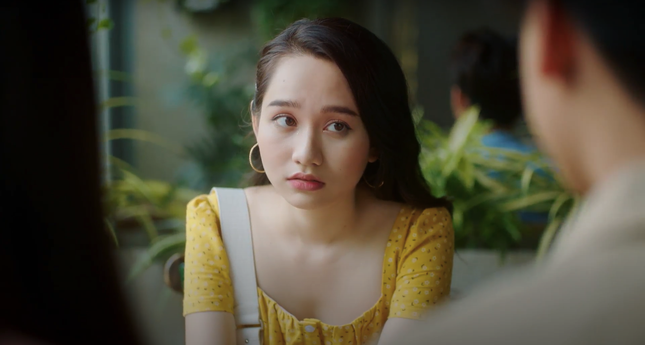 Sao Việt 24H: Hà Lan “Mắt Biếc” hóa nàng thơ, Hồ Việt Trung ra nhạc chế “thời Cô Vy” ảnh 4