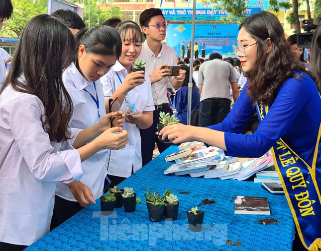 Hơn 1.000 đoàn viên Hải Phòng hưởng ứng ngày hội văn hoá giao thông ảnh 3
