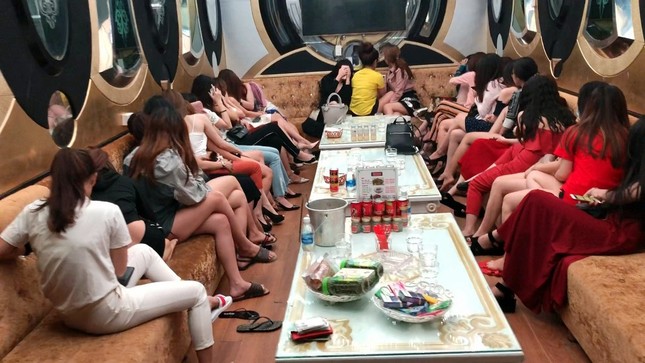 Thác loạn trong nhà hàng ở Sài Gòn, vì sao vẫn tái phạm? ảnh 5