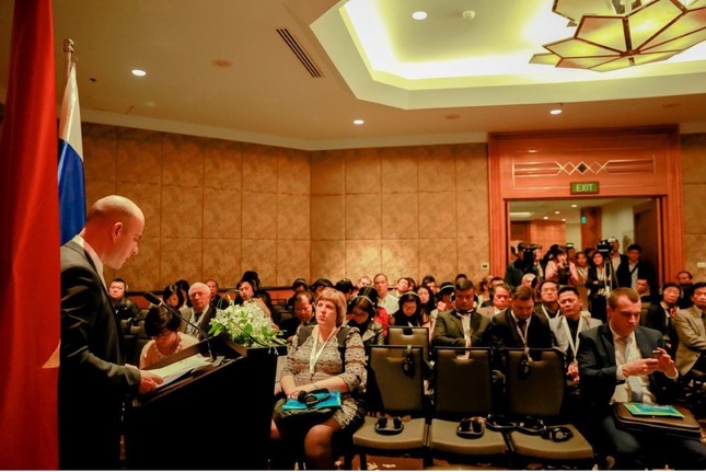 Gần 100 doanh nghiệp Nga tới Việt Nam dự hội thảo bàn tròn về đầu tư ảnh 1