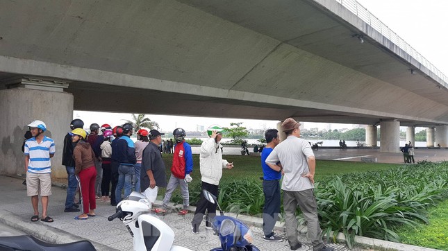 Sốc: Phát hiện thi thể không nguyên vẹn trong vali trôi trên sông Hàn ảnh 2