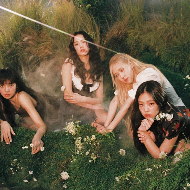 BLACKPINK được vinh danh Nghệ sĩ giải trí của năm, xuất hiện trên ảnh bìa tạp chí TIME ảnh 9