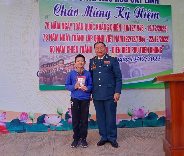 Hà Nội: Tween Tiểu học Cát Linh hào hứng kỷ niệm ngày thành lập Quân đội Nhân dân Việt Nam ảnh 9