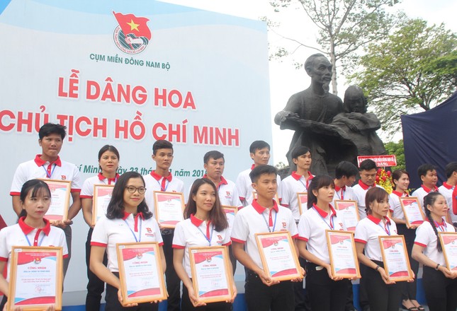 Khai mạc Liên hoan Bí thư Chi đoàn giỏi cụm Đông Nam Bộ lần thứ nhất ảnh 4