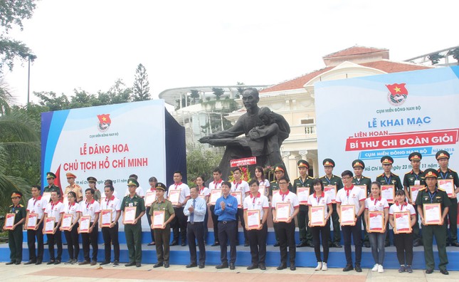 Khai mạc Liên hoan Bí thư Chi đoàn giỏi cụm Đông Nam Bộ lần thứ nhất ảnh 6