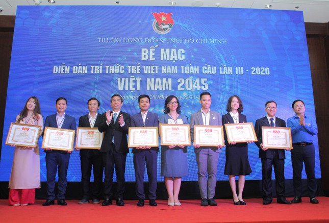 Khơi dậy khát vọng xây dựng đất nước hùng cường, thịnh vượng và hạnh phúc ảnh 5