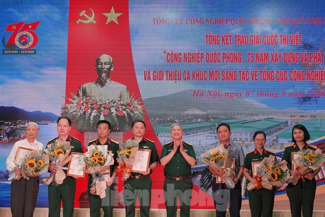 ‘Khúc tráng ca lặng lẽ’ của lính quân giới ảnh 6