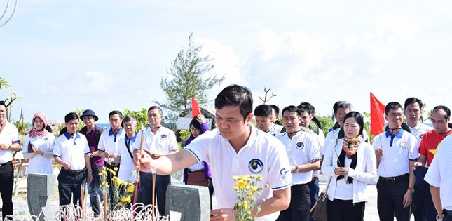 Trường Sa trong Hành trình 'Tuổi trẻ vì biển đảo quê hương' ảnh 4