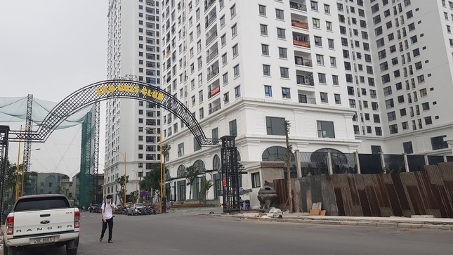 Chung cư mới bàn giao đã đỏ rực băng rôn 'tố' căn hộ hụt diện tích ảnh 3
