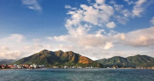 Khánh Hòa rà soát sai phạm 30 dự án ở Nha Trang ảnh 1