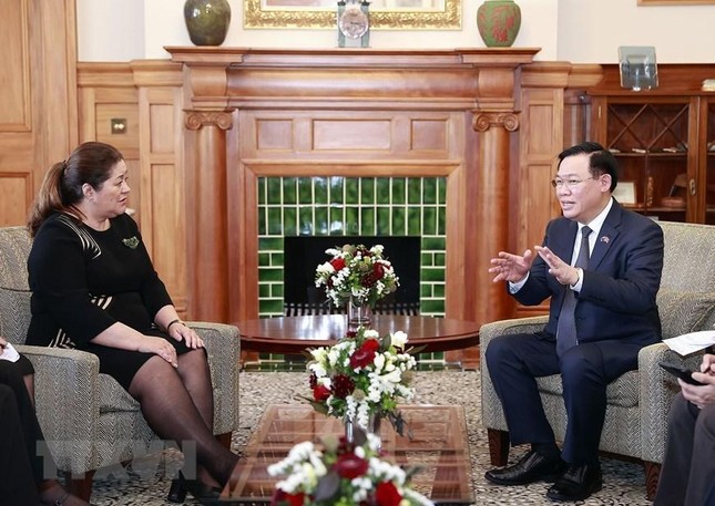 Chủ tịch Quốc hội Vương Đình Huệ hội kiến Toàn quyền New Zealand ảnh 3