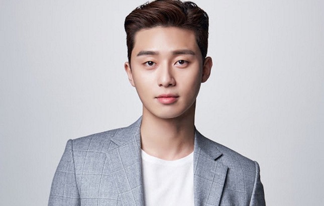 Lee Young Ae, Park Seo Joon và loạt sao Hàn quyên tiền tỷ chống dịch Covid-19 ảnh 2