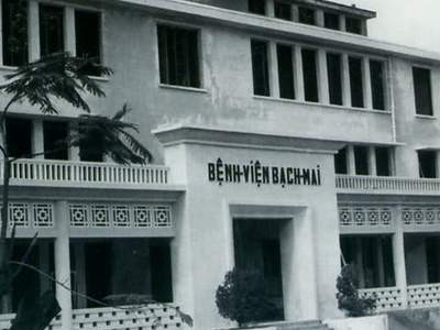Bệnh viện Bạch Mai những năm 1980