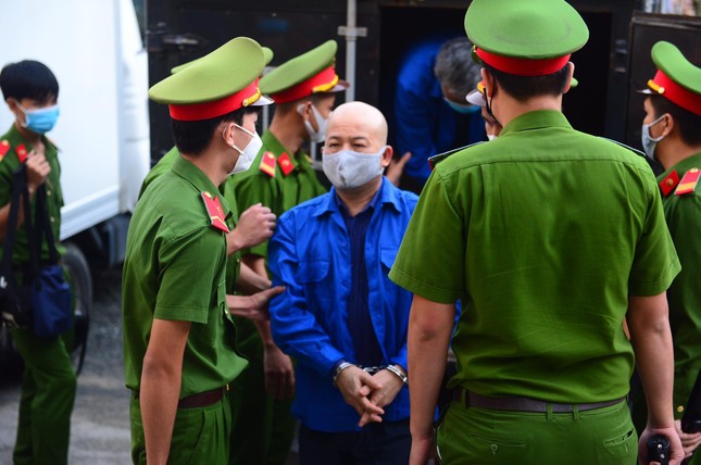Cựu bộ trưởng Đinh La Thăng khai gì tại toà? ảnh 5