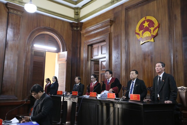 Cựu nữ 'phó tướng' của bà Nguyễn Thị Thanh Nhàn hầu tòa trong vụ án tại Sở Y tế Cần Thơ ảnh 4