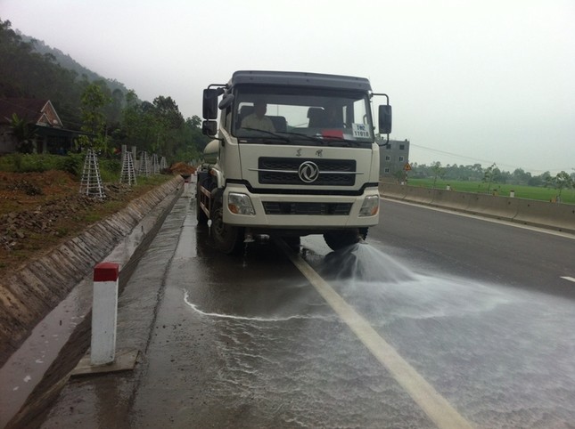 Gặp sát thủ phá đường, Tổng giám đốc 'điều quân' đi đối phó ảnh 3