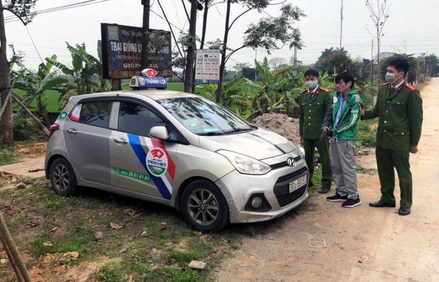 Lời khai bất ngờ của tài xế taxi cầm súng bật lửa đi cướp ngân hàng tại Hà Nội ảnh 3