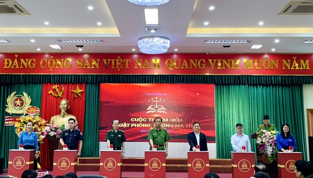 Phát động cuộc thi 'Tìm hiểu Luật phòng, chống ma tuý', tổng giá trị giải thưởng 1 tỷ đồng ảnh 1