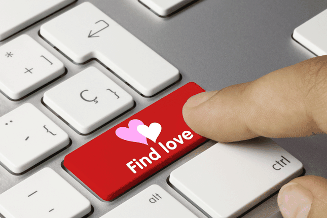 Hà Nội: Nam thanh niên bị lừa 1,4 tỷ khi tham gia ứng dụng hẹn hò online ảnh 1