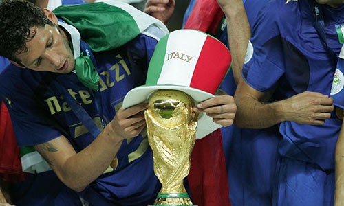 Materazzi tiết lộ bí mật ngôi báu của Italia ở World Cup 2006 ảnh 2