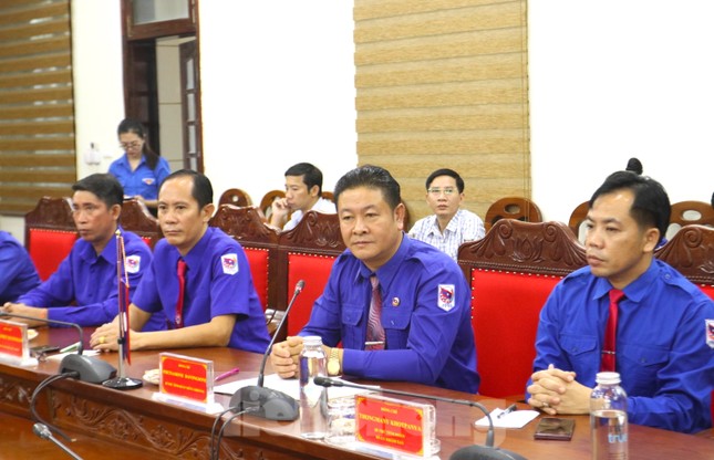 Đoàn đại biểu Đoàn Thanh niên 3 tỉnh nước bạn Lào chào xã giao lãnh đạo tỉnh Nghệ An ảnh 4