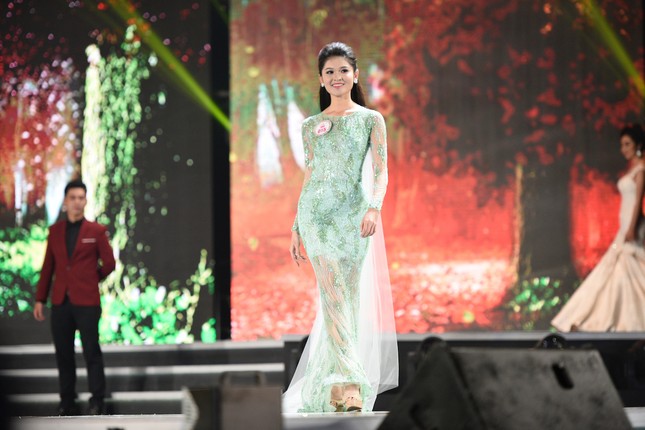 Thí sinh HHVN 2016 lộng lẫy trong trang phục dạ hội ảnh 10