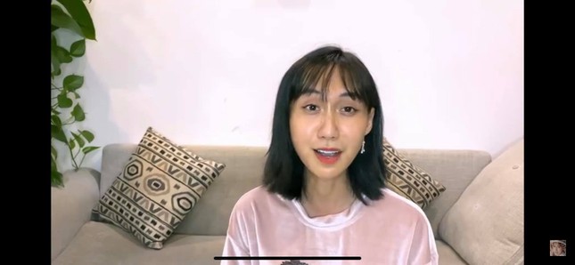 Lynk Lee “khoe vai trần quyến rũ” khiến fan không biết gọi là anh hay chị? ảnh 2