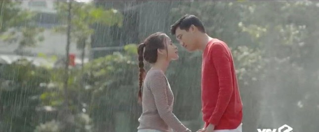 Nhà trọ Balanha: Bách làm sao để công khai mối tình của mình với Nhiên trước “anh vợ“ ảnh 3