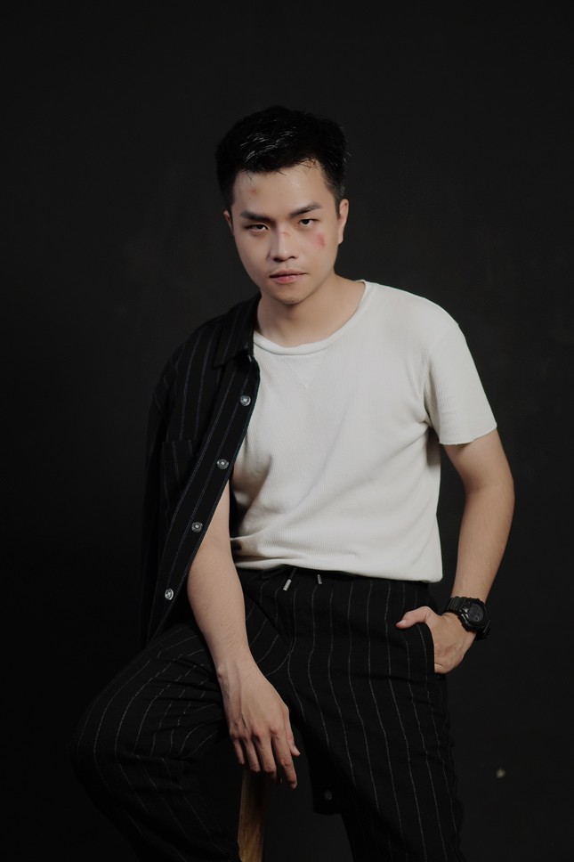Đức Châu: Từ chàng trai sáng tạo video triệu view đến CEO công ty giải trí đa tài ảnh 5