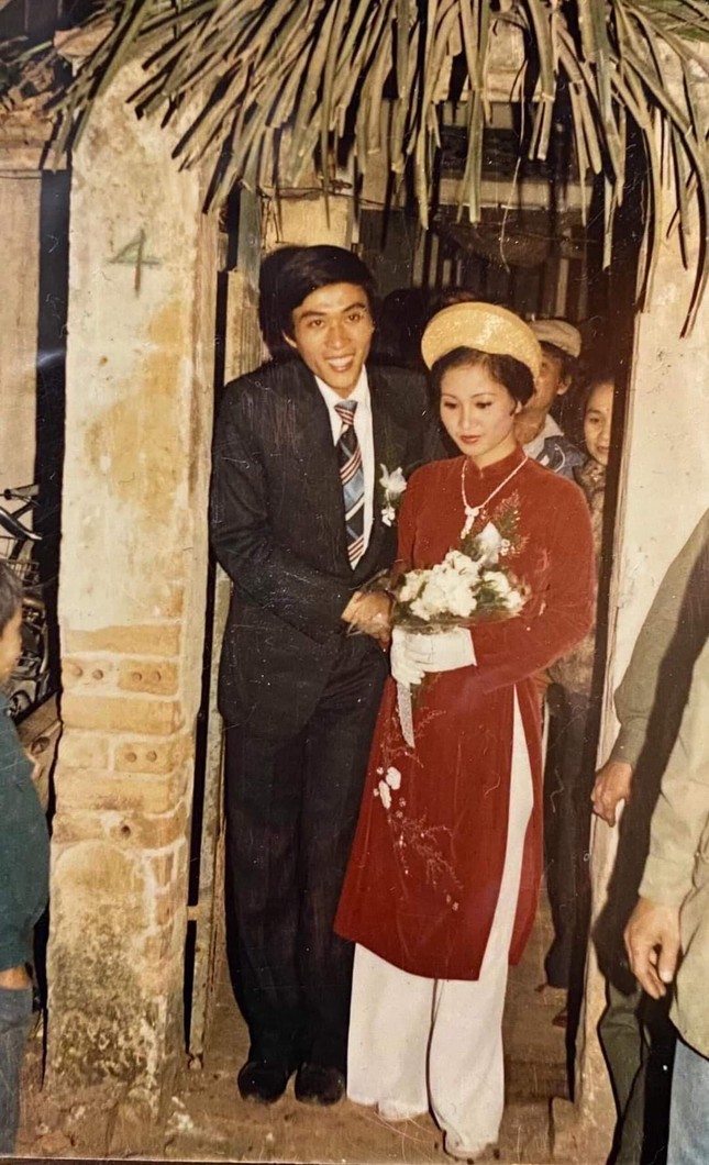 Đông Nhi tự tay may đồ cho con; Hồng Đăng diện đồ khoe hình như tài tử xứ Hàn ảnh 18